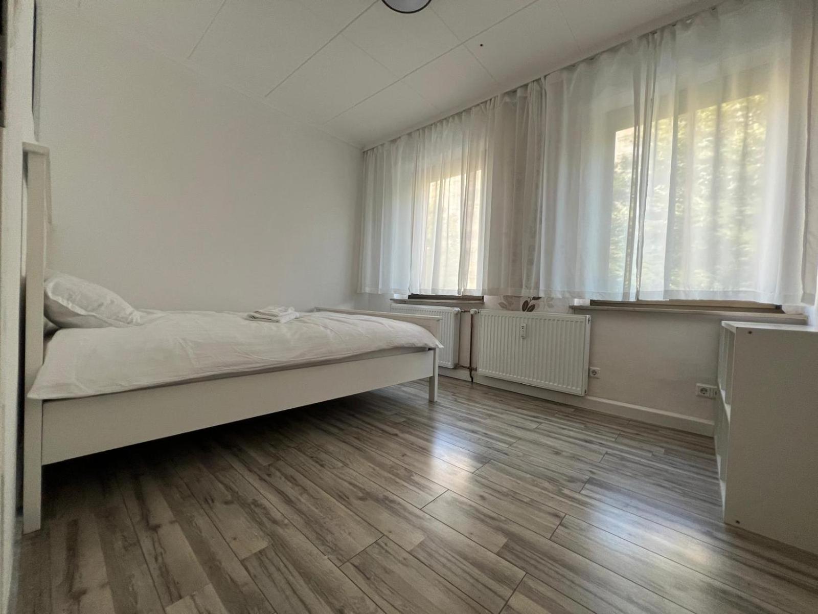 Bequemes Zimmer In Moderner Unterkunft My Pension Duisburg Exterior photo